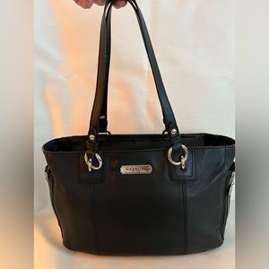 Coach Black Leather Gallery Tote